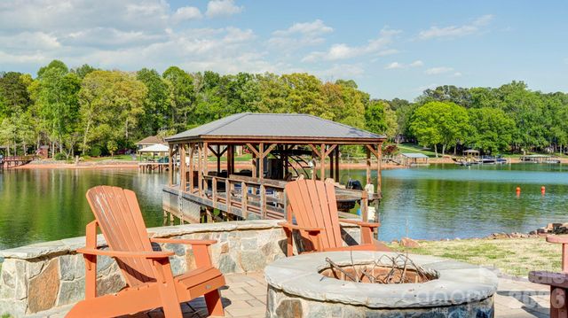 644 Normandy Road, Mooresville, NC 28117