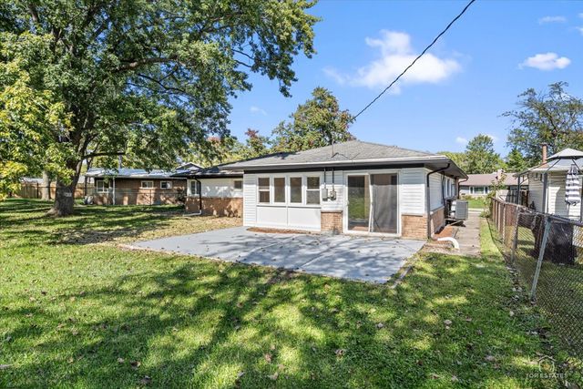 365 Waverly Street, Park Forest, IL 60466