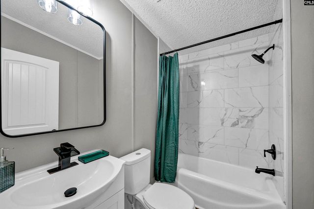 516 Barfield Road, Elgin, SC 29045