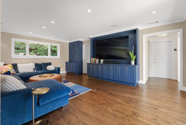 430 Hillsborough Boulevard, San Mateo, CA 94402
