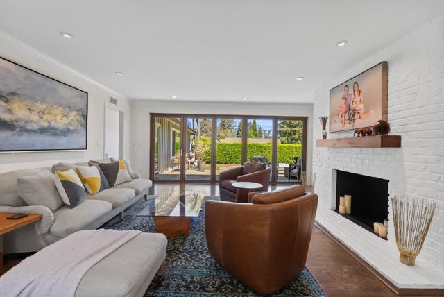 430 Hillsborough Boulevard, San Mateo, CA 94402
