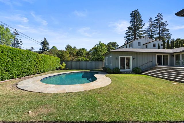 430 Hillsborough Boulevard, San Mateo, CA 94402