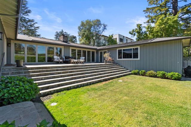 430 Hillsborough Boulevard, San Mateo, CA 94402