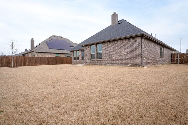912 Meadow View Drive, Cleburne, TX 76033