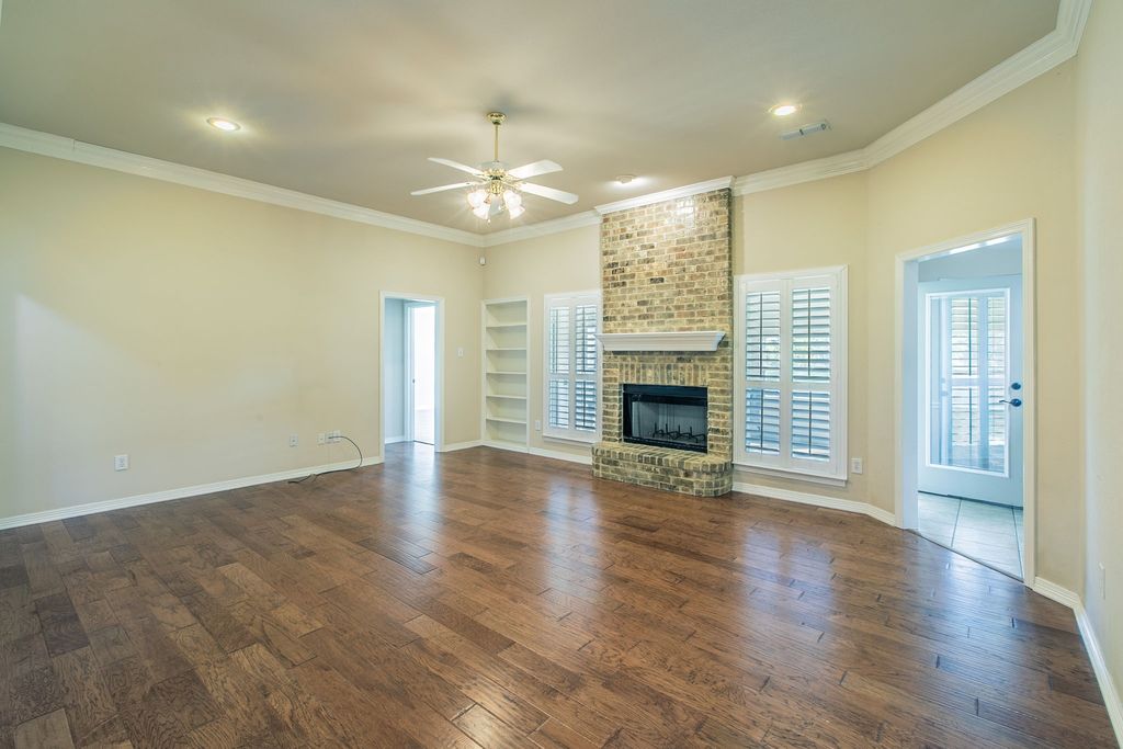 2750 N Mockingbird Lane, Midlothian, TX 76065 — photo 4