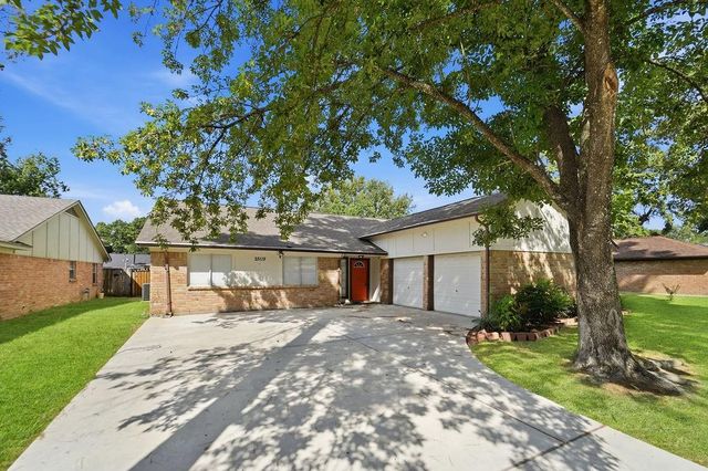 25119 Lynbriar Lane, Spring, TX 77373
