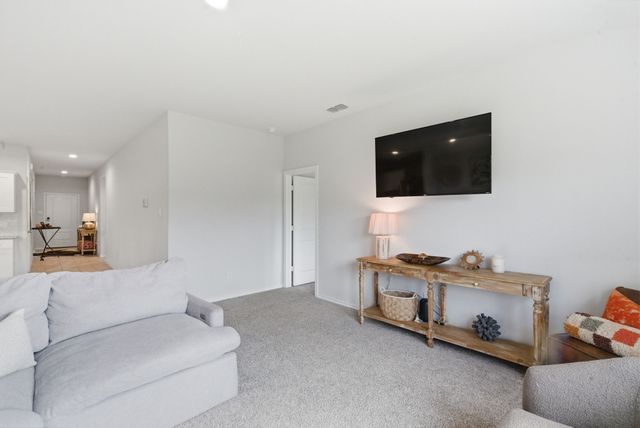 549 Derby Lane, Springtown, TX 76082