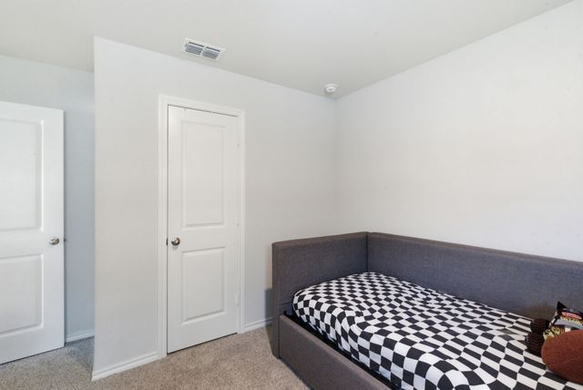 549 Derby Lane, Springtown, TX 76082