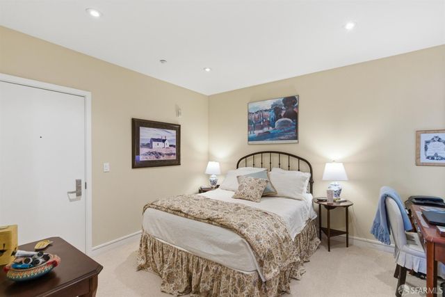 1725 Washington Street 9, San Francisco, CA 94109