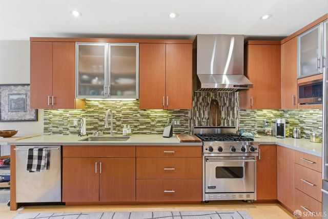 1725 Washington Street 9, San Francisco, CA 94109