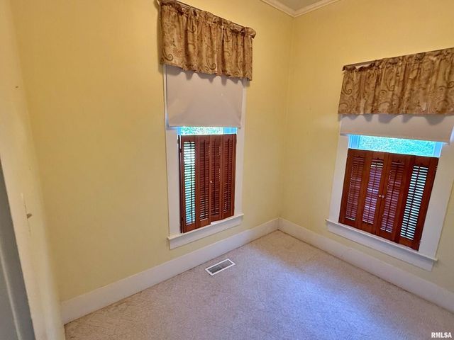 601 E 5TH Street, Metropolis, IL 62960