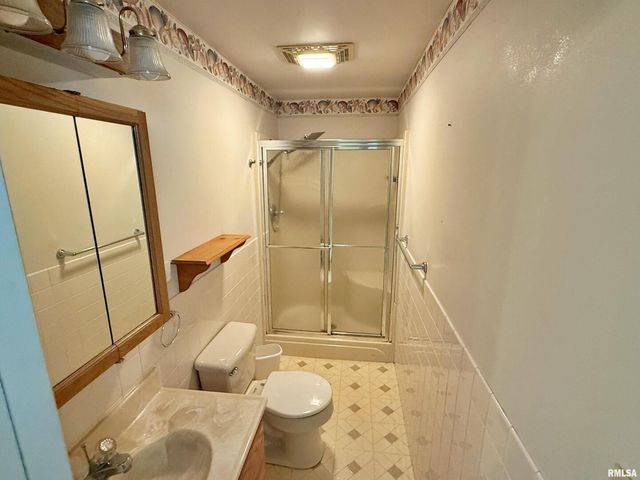 601 E 5TH Street, Metropolis, IL 62960