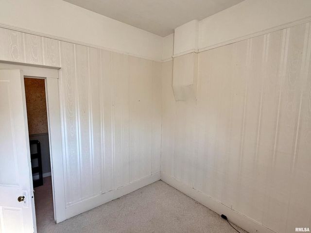 601 E 5TH Street, Metropolis, IL 62960