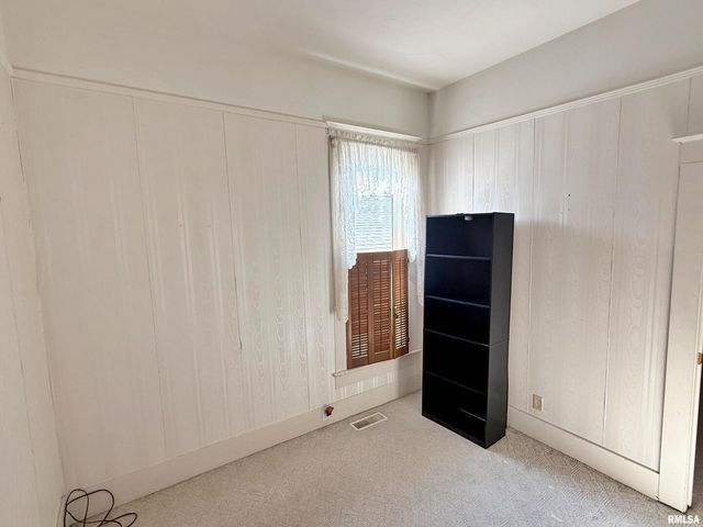 601 E 5TH Street, Metropolis, IL 62960