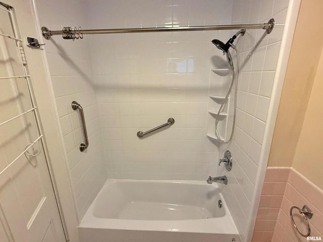 601 E 5TH Street, Metropolis, IL 62960