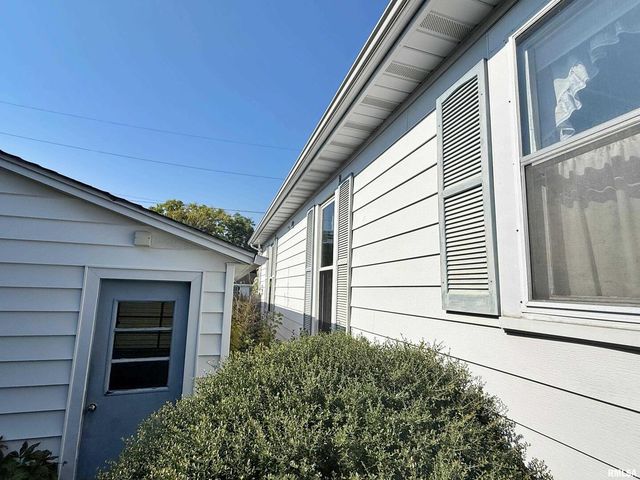 601 E 5TH Street, Metropolis, IL 62960