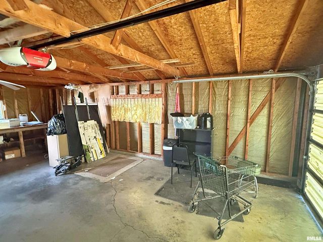 601 E 5TH Street, Metropolis, IL 62960