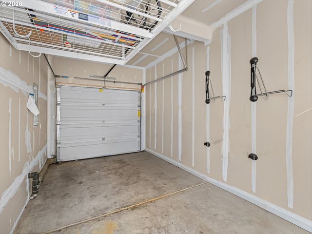 15690 Se VIVIAN Way, Happy Valley, OR 97086