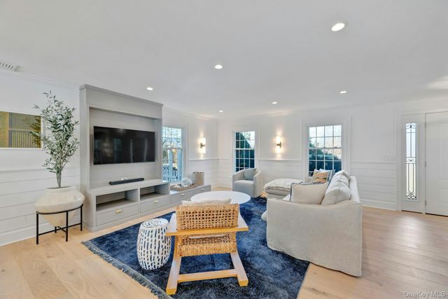 110 Sleepy Hollow Lane, Southold, NY 11971