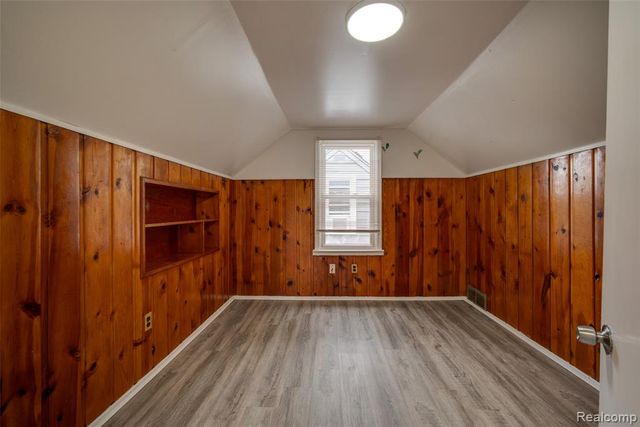 3149 Poplar Avenue, Warren, MI 48091