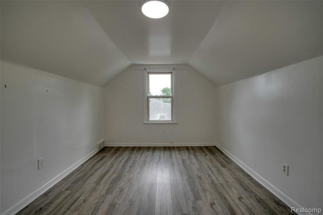 3149 Poplar Avenue, Warren, MI 48091