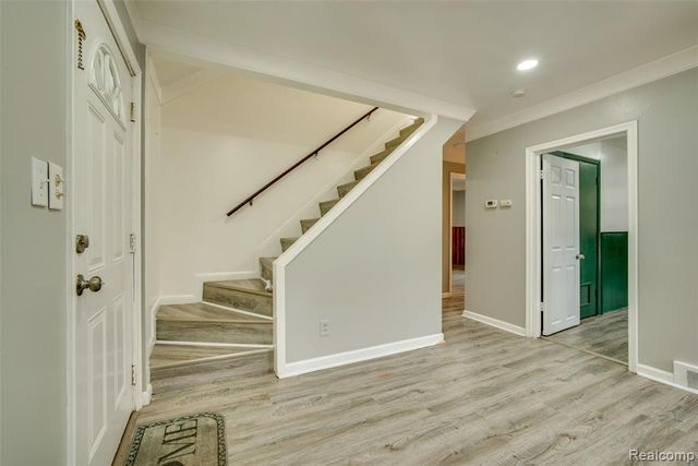 3149 Poplar Avenue, Warren, MI 48091