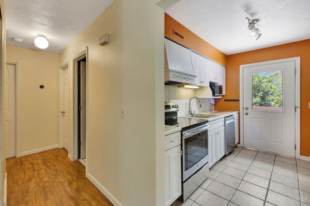 226 Goodrich Lane, Cincinnati, OH 45233
