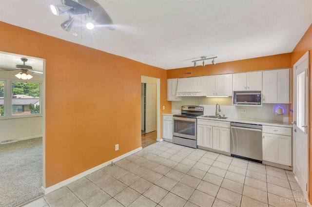 226 Goodrich Lane, Cincinnati, OH 45233