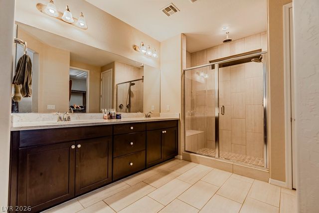 9966 Shadow Landing Avenue, Las Vegas, NV 89166