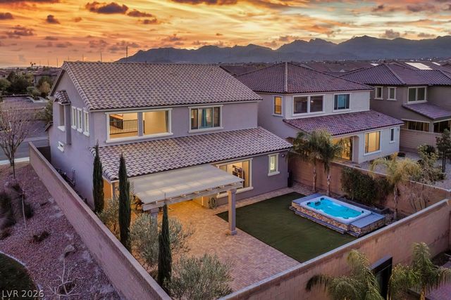 9966 Shadow Landing Avenue, Las Vegas, NV 89166