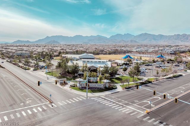 9966 Shadow Landing Avenue, Las Vegas, NV 89166