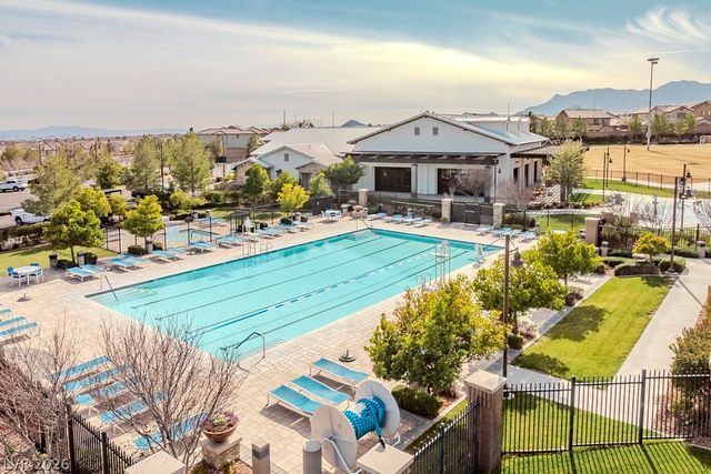 9966 Shadow Landing Avenue, Las Vegas, NV 89166