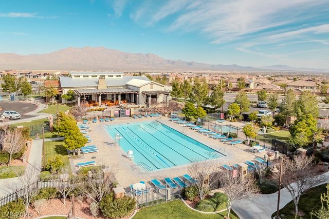 9966 Shadow Landing Avenue, Las Vegas, NV 89166