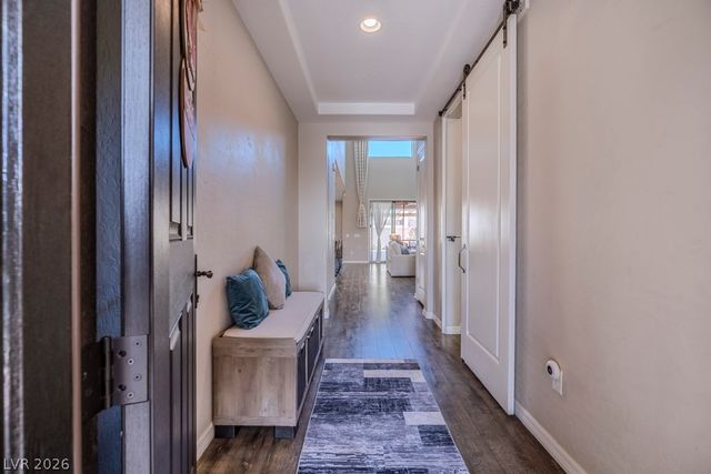 9966 Shadow Landing Avenue, Las Vegas, NV 89166