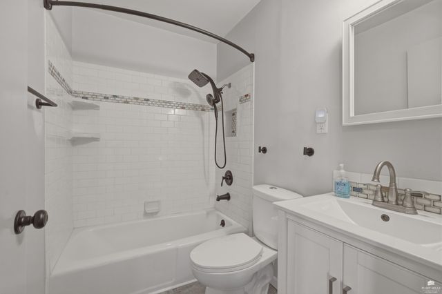 2062 Tecumseh Road, Manhattan, KS 66502