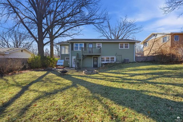 2062 Tecumseh Road, Manhattan, KS 66502