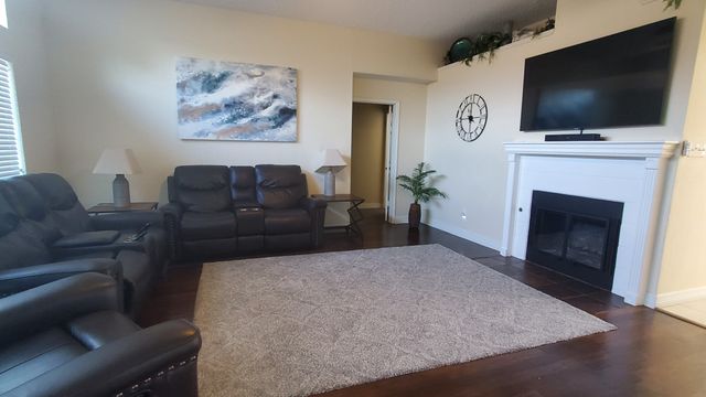 2413 Autumndale Drive, Mesquite, TX 75150