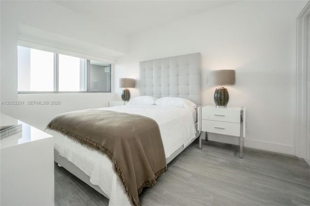 650 NE 32nd Street 3505, Miami, FL 33137
