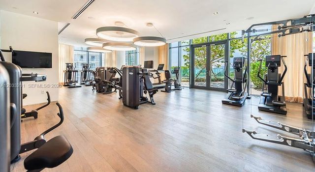 650 NE 32nd Street 3505, Miami, FL 33137