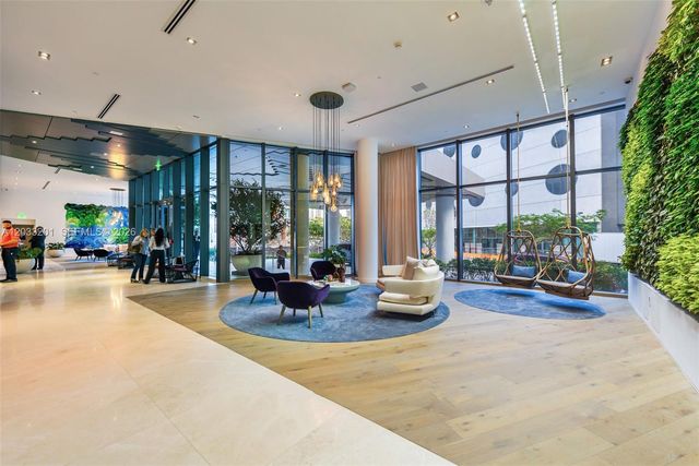 650 NE 32nd Street 3505, Miami, FL 33137