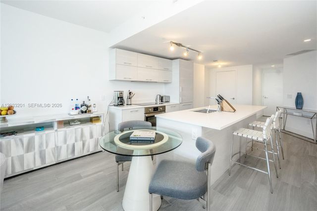 650 NE 32nd Street 3505, Miami, FL 33137
