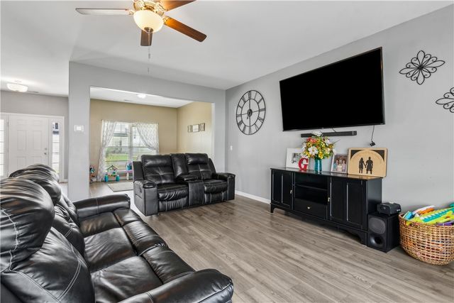 103 Olson Way, Kingsland, GA 31548