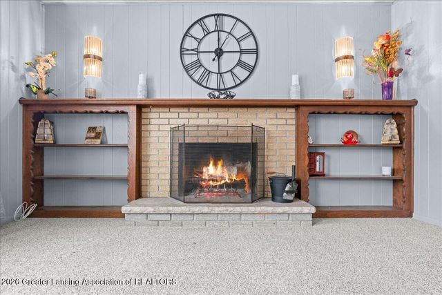 1218 Pine Street, Grand Ledge, MI 48837