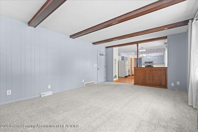 1218 Pine Street, Grand Ledge, MI 48837