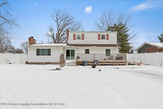 1218 Pine Street, Grand Ledge, MI 48837