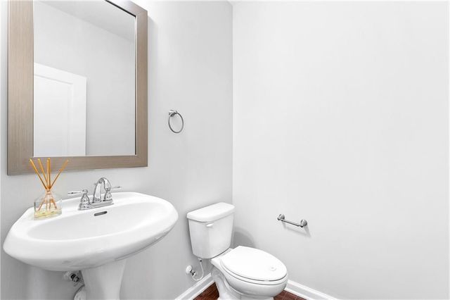 4950 Breezewood Circle, Alpharetta, GA 30004