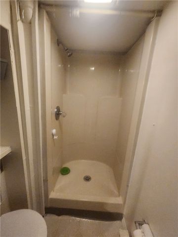 670 Park St, California, PA 15419