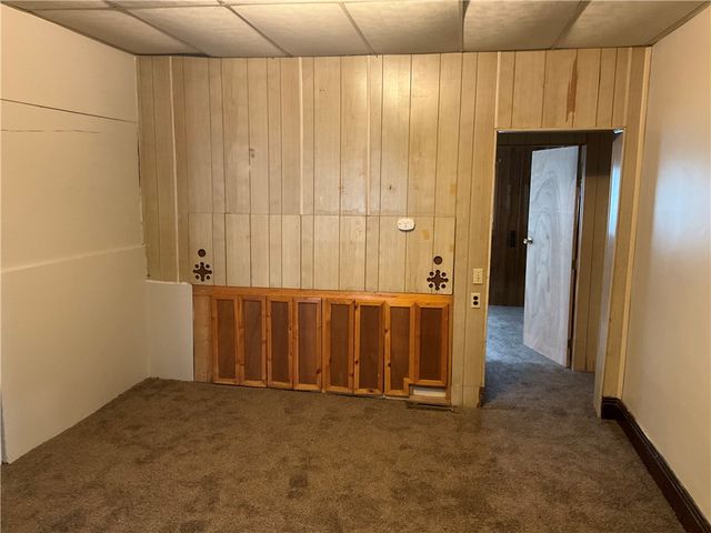 670 Park St, California, PA 15419