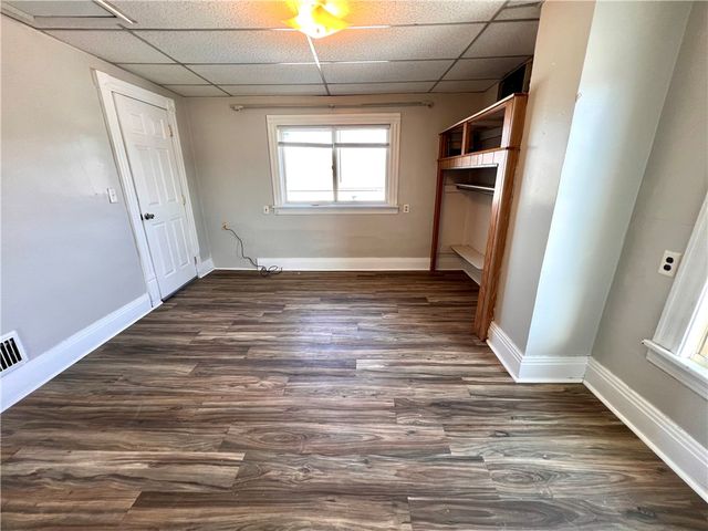 670 Park St, California, PA 15419
