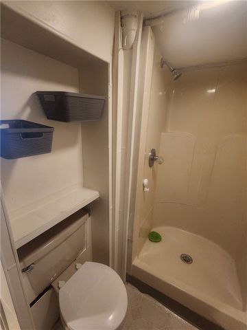 670 Park St, California, PA 15419